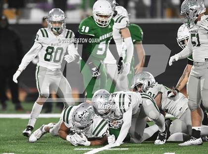 Thumbnail 1 in De La Salle vs. Lincoln (CIF State D1-AA Final) photogallery.
