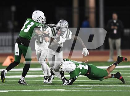 Thumbnail 2 in De La Salle vs. Lincoln (CIF State D1-AA Final) photogallery.