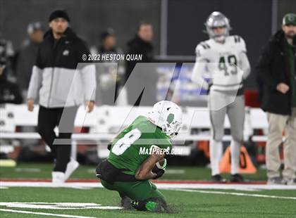 Thumbnail 2 in De La Salle vs. Lincoln (CIF State D1-AA Final) photogallery.