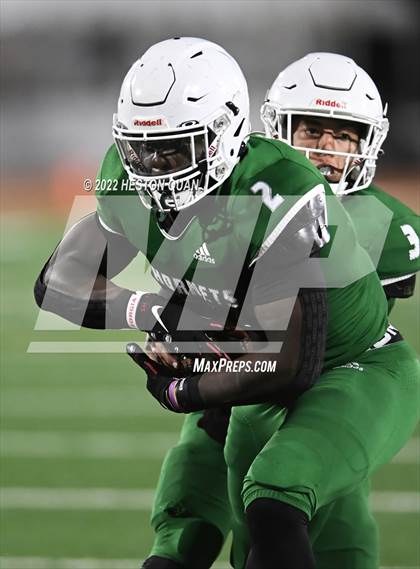 Thumbnail 1 in De La Salle vs. Lincoln (CIF State D1-AA Final) photogallery.