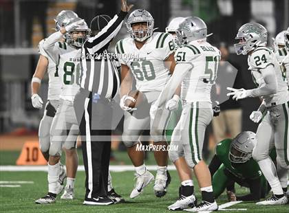Thumbnail 2 in De La Salle vs. Lincoln (CIF State D1-AA Final) photogallery.