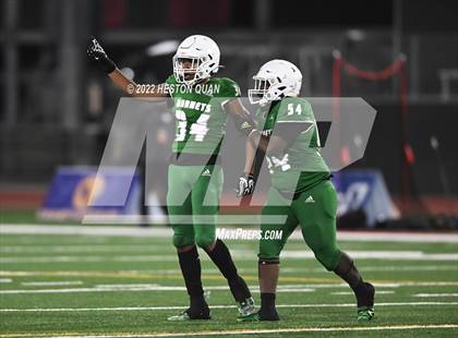 Thumbnail 1 in De La Salle vs. Lincoln (CIF State D1-AA Final) photogallery.