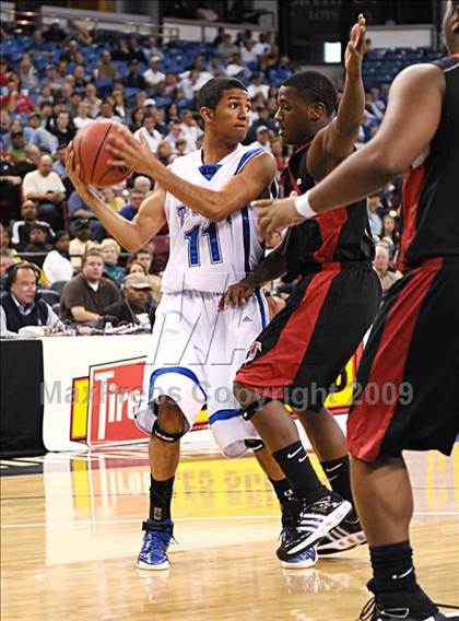 Thumbnail 1 in Fairfield vs. Rocklin (CIF SJS D2 Final) photogallery.