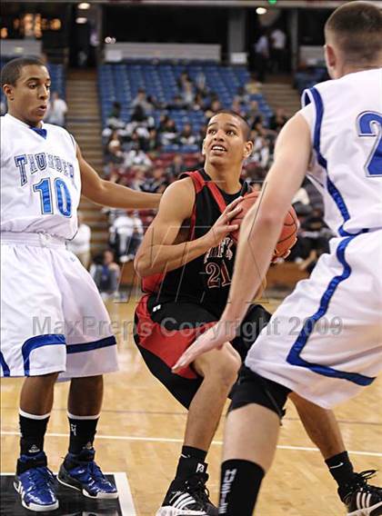 Thumbnail 3 in Fairfield vs. Rocklin (CIF SJS D2 Final) photogallery.