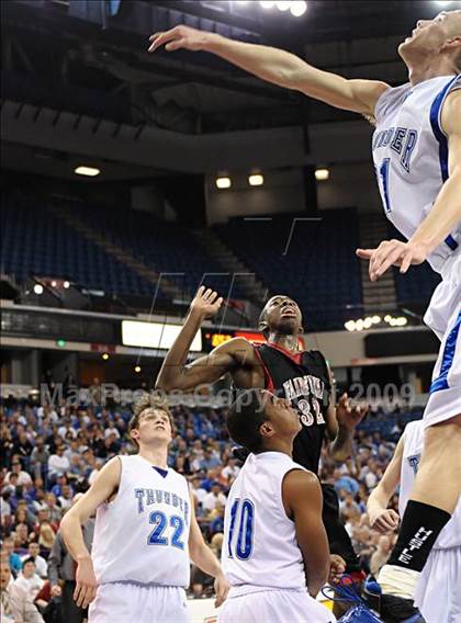 Thumbnail 3 in Fairfield vs. Rocklin (CIF SJS D2 Final) photogallery.