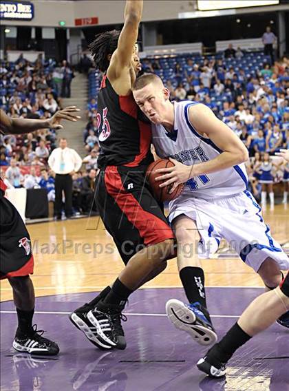 Thumbnail 1 in Fairfield vs. Rocklin (CIF SJS D2 Final) photogallery.