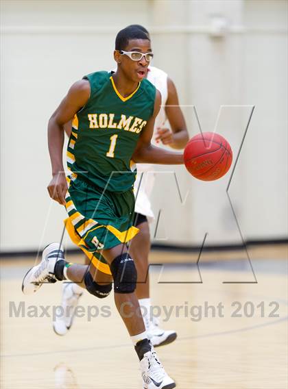 Thumbnail 2 in Holmes @ Taft photogallery.