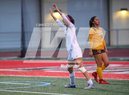 Thumbnail 3 in El Camino vs. Academy of Our Lady of Peace (CIF SDS D2 Final) photogallery.