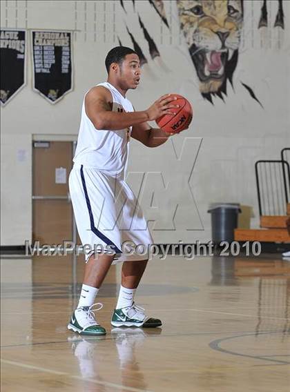 Thumbnail 3 in Mullen vs. Montbello (Rock Canyon Winter Shootout) photogallery.