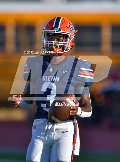 Thumbnail 2 in Rouse @ Glenn photogallery.
