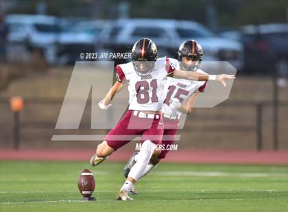 Thumbnail 2 in Rouse @ Glenn photogallery.