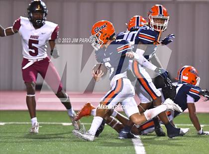 Thumbnail 3 in Rouse @ Glenn photogallery.