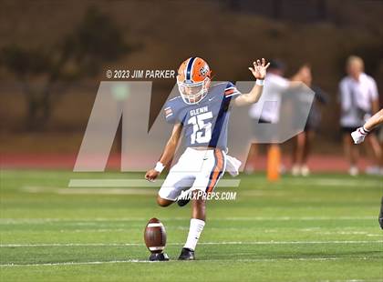 Thumbnail 3 in Rouse @ Glenn photogallery.