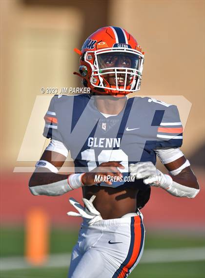 Thumbnail 3 in Rouse @ Glenn photogallery.
