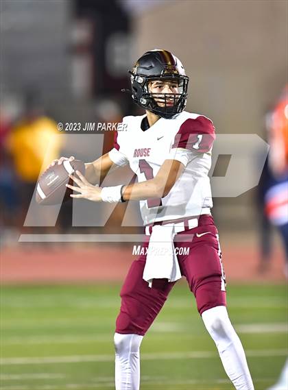 Thumbnail 3 in Rouse @ Glenn photogallery.