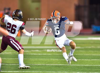Thumbnail 3 in Rouse @ Glenn photogallery.