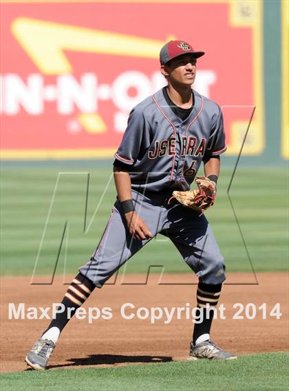 Thumbnail 2 in Foothill vs. JSerra Catholic (CIF-SS D1 Semi Final) photogallery.