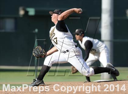 Thumbnail 2 in Foothill vs. JSerra Catholic (CIF-SS D1 Semi Final) photogallery.
