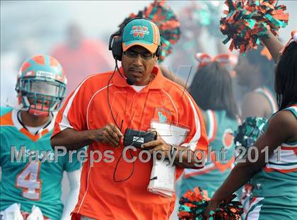 Thumbnail 3 in Westlake vs. Urbana (I-95 Kickoff Classic) photogallery.