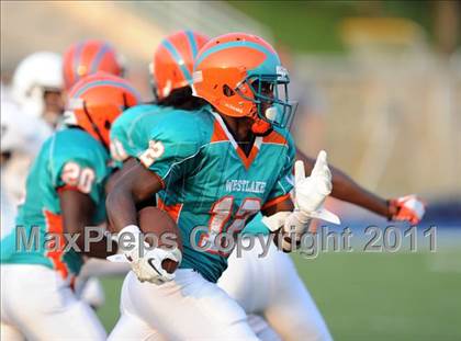 Thumbnail 1 in Westlake vs. Urbana (I-95 Kickoff Classic) photogallery.