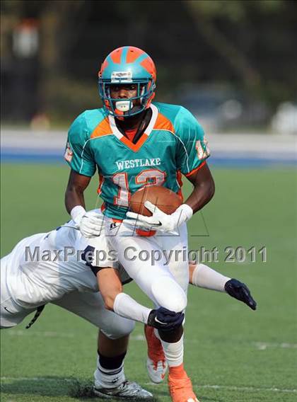 Thumbnail 2 in Westlake vs. Urbana (I-95 Kickoff Classic) photogallery.