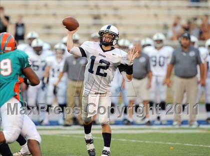 Thumbnail 2 in Westlake vs. Urbana (I-95 Kickoff Classic) photogallery.