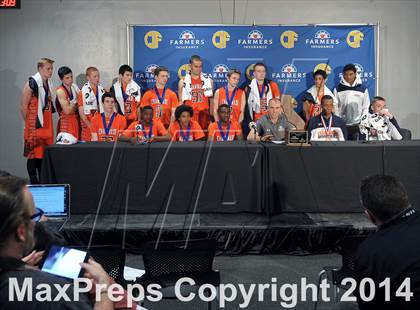 Thumbnail 3 in Drake vs. Chaminade (CIF State D3 Final) photogallery.