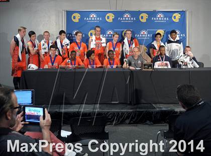 Thumbnail 1 in Drake vs. Chaminade (CIF State D3 Final) photogallery.