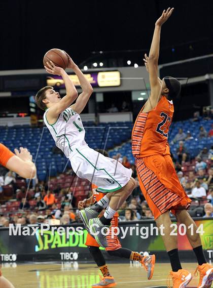 Thumbnail 2 in Drake vs. Chaminade (CIF State D3 Final) photogallery.
