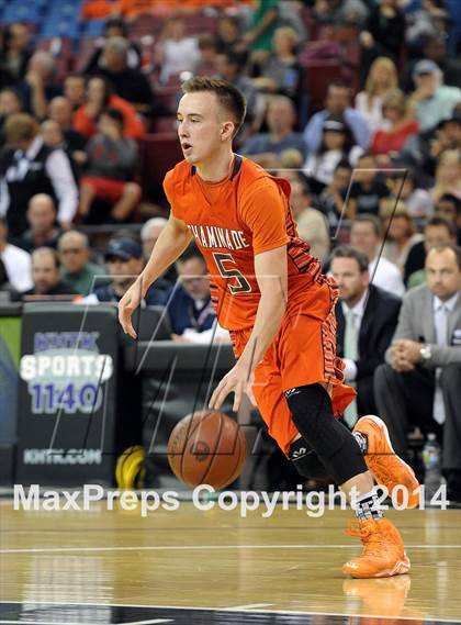 Thumbnail 2 in Drake vs. Chaminade (CIF State D3 Final) photogallery.