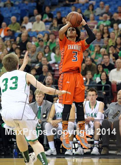 Thumbnail 2 in Drake vs. Chaminade (CIF State D3 Final) photogallery.