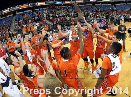 Thumbnail 2 in Drake vs. Chaminade (CIF State D3 Final) photogallery.
