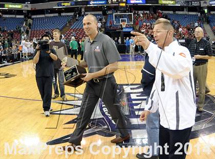 Thumbnail 2 in Drake vs. Chaminade (CIF State D3 Final) photogallery.