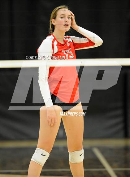 Thumbnail 2 in Mater Dei @ Foothill photogallery.