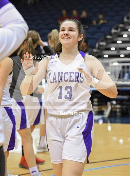 Thumbnail 1 in Grossmont vs. Carlsbad (CIF SDS D2 Final) photogallery.
