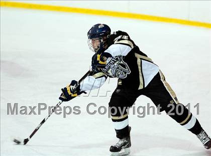 Thumbnail 3 in Francis Howell North vs. St. Mary's photogallery.