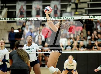Thumbnail 2 in V.R. Eaton vs Lake Ridge(UIL 6A Volleyball Bi-district) photogallery.