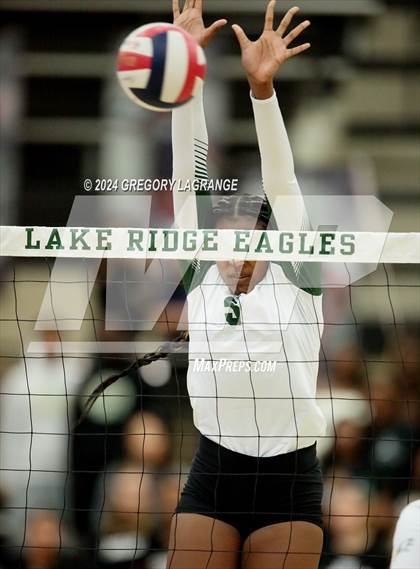 Thumbnail 1 in V.R. Eaton vs Lake Ridge(UIL 6A Volleyball Bi-district) photogallery.