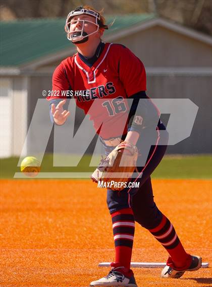 Thumbnail 3 in Collierville vs. South Panola (Morris Hunter Tournament) photogallery.