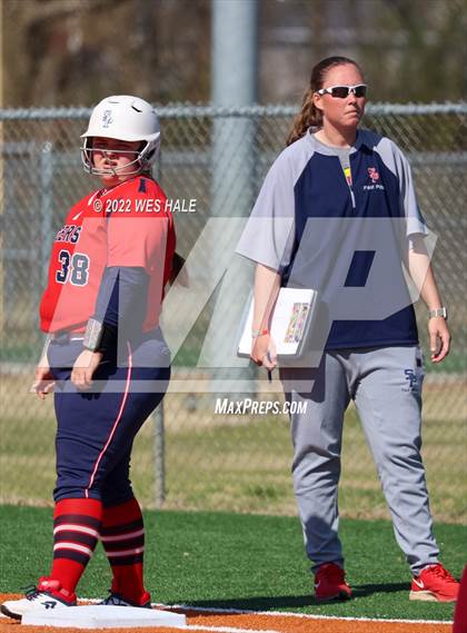 Thumbnail 1 in Collierville vs. South Panola (Morris Hunter Tournament) photogallery.