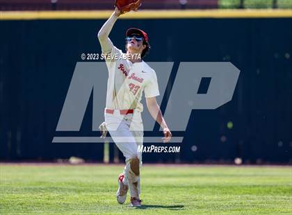 Thumbnail 2 in Regis Jesuit vs. Chaparral (CHSAA 5A State 1st Round) photogallery.