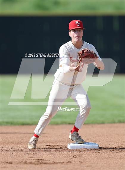 Thumbnail 1 in Regis Jesuit vs. Chaparral (CHSAA 5A State 1st Round) photogallery.