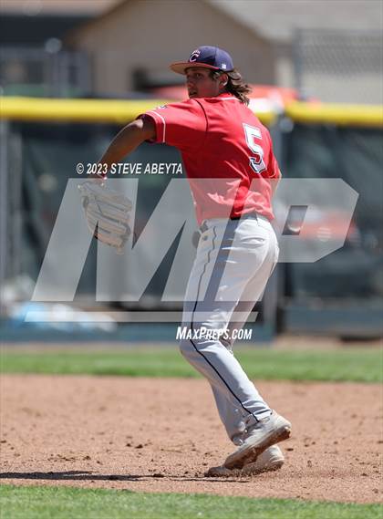 Thumbnail 3 in Regis Jesuit vs. Chaparral (CHSAA 5A State 1st Round) photogallery.