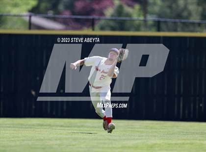Thumbnail 2 in Regis Jesuit vs. Chaparral (CHSAA 5A State 1st Round) photogallery.