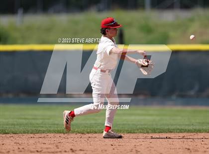 Thumbnail 1 in Regis Jesuit vs. Chaparral (CHSAA 5A State 1st Round) photogallery.