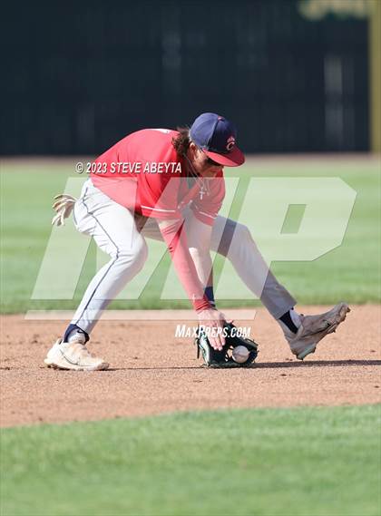 Thumbnail 2 in Regis Jesuit vs. Chaparral (CHSAA 5A State 1st Round) photogallery.