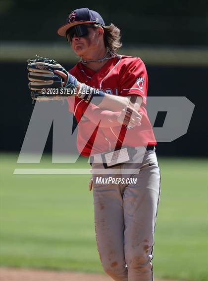 Thumbnail 1 in Regis Jesuit vs. Chaparral (CHSAA 5A State 1st Round) photogallery.