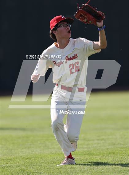 Thumbnail 3 in Regis Jesuit vs. Chaparral (CHSAA 5A State 1st Round) photogallery.