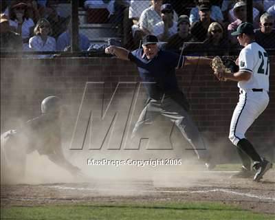 Thumbnail 3 in California vs. De La Salle (Sec. Playoff) photogallery.