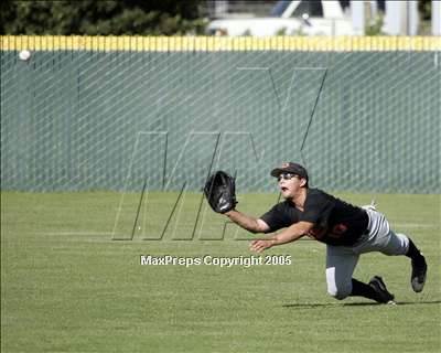 Thumbnail 2 in California vs. De La Salle (Sec. Playoff) photogallery.